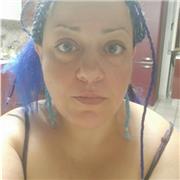 Serena offre ripetizioni a casa e on line a bambini delle elementari e ragazzi delle medie. Aperta al baby-sitting nel proprio domicilio